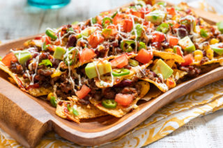 Babicovy recepty: Zapečené nachos a&nbsp;plněná mexická tortilla
