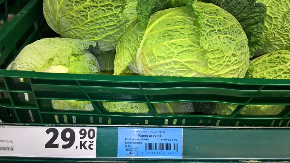 Pozor: V&nbsp;Tescu se objevila kapusta s&nbsp;velkým množstvím pesticidu