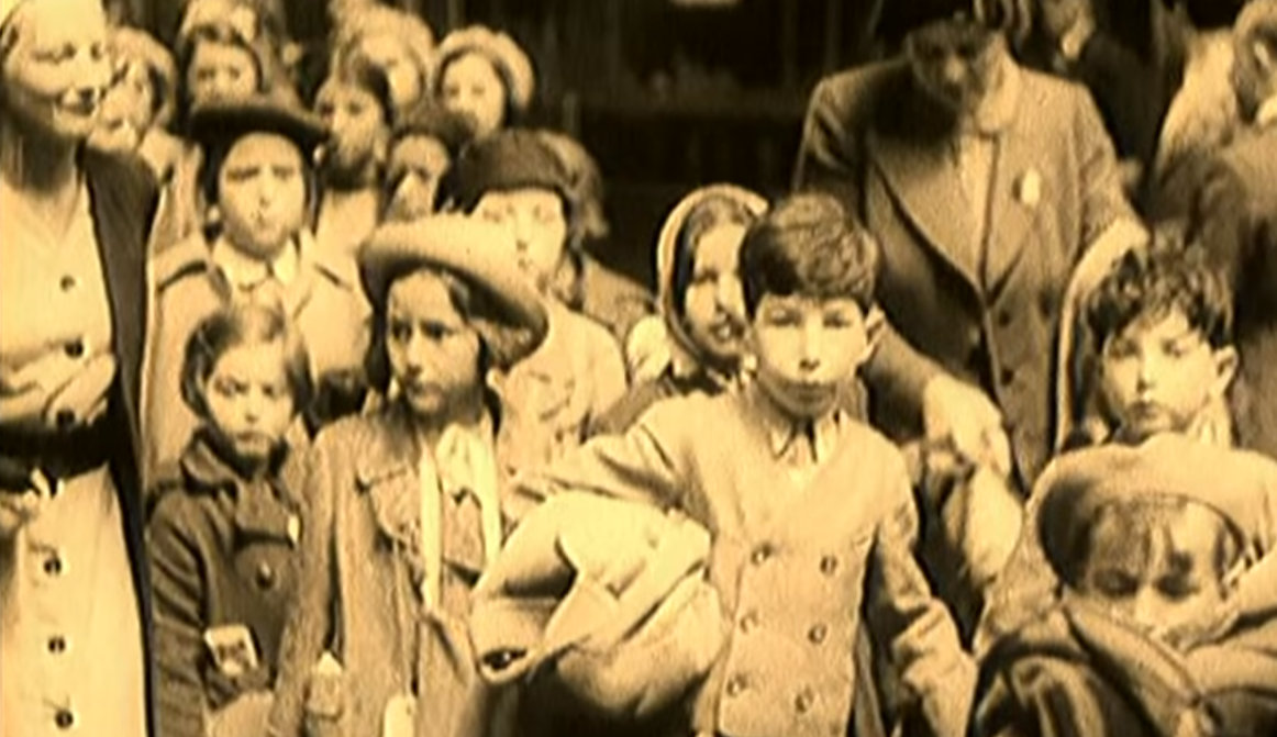 Německo odškodní Židy evakuované v&nbsp;letech 1938-40 do Británie