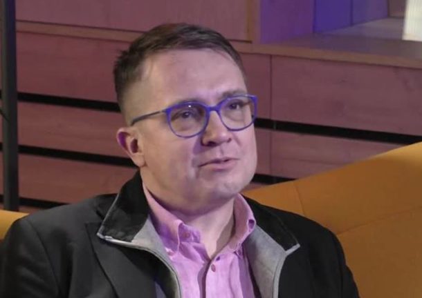 Chodím k&nbsp;zubaři jen tehdy, když to opravdu potřebuji, řekl v&nbsp;Press klubu Roman Šmucler