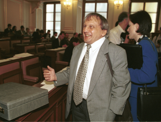 Ve věku 70 let zemřel bývalý poslanec Ivan Mašek