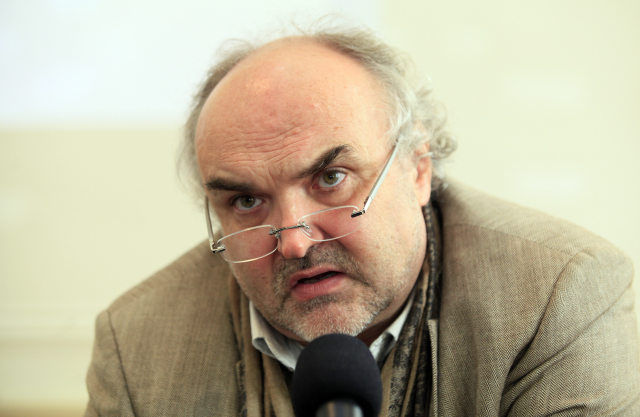 Odvolaný ředitel galerie Fajt požaduje po&nbsp;ministru kultury omluvu