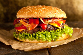 Hamburger slaví 130 let! Jak vznikl?