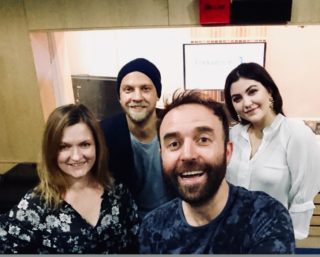 Recept na&nbsp;hit nemám. Jsem jako pes z&nbsp;útulku, řekli v&nbsp;pořadu Host Frekvence 1 Tomáš Polák a&nbsp;Celeste Buckingham