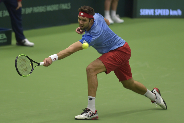 Veselý navzdory zranění získal pro ČR první bod v kvalifikaci Davis Cupu