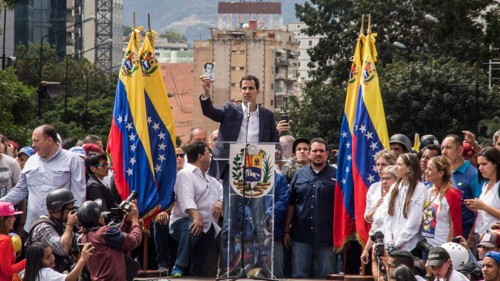 Guaidó vyzval armádu a&nbsp;lid ke svržení venezuelské vlády