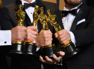 Ceny Oscar se blíží: Kdo bude usilovat o&nbsp;zlatou sošku?