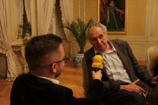 Miloš Zeman po&nbsp;Press klubu odpověděl dalším posluchačům na&nbsp;dotazy! Poslechněte si to