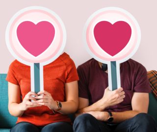Online seznamování může mít spoustu zajímavých podob, necháte se zlákat?