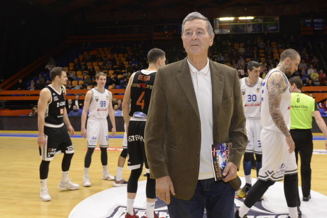 Basketbalista století Zídek starší bude uveden do Síně slávy FIBA