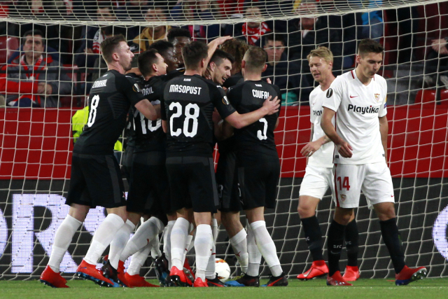 Nečekaná remíza! Slavia v úvodním osmifinále Evropské ligy hrála v Seville 2:2