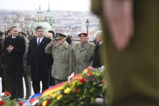 Vpád nacistických vojsk v&nbsp;Praze vzpomněli legionáři a&nbsp;politici