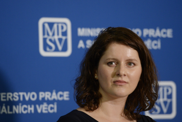 Maláčová: Zvýšení příspěvku je prvním krokem v rodinné politice