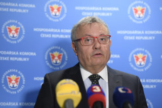 Podmínky pro&nbsp;podnikání se v&nbsp;ČR zhoršily! Podle prezidenta Hospodářské komory kvůli odborům
