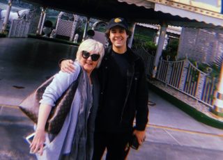 Slovenský youtuber (22) se oženil s&nbsp;matkou (75) svého kamaráda! Za měsíc se však rozešli