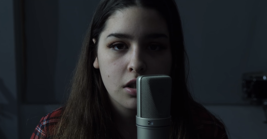 Kanadská školačka nazpívala píseň od Beatles v&nbsp;jazyce Mikmaků. Odbivuje ji i&nbsp;sám McCartney