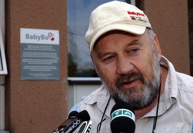 Matka odložené Michalky zkontaktovala Ludvíka Hesse. Je ráda, že holčička jde k nové rodině