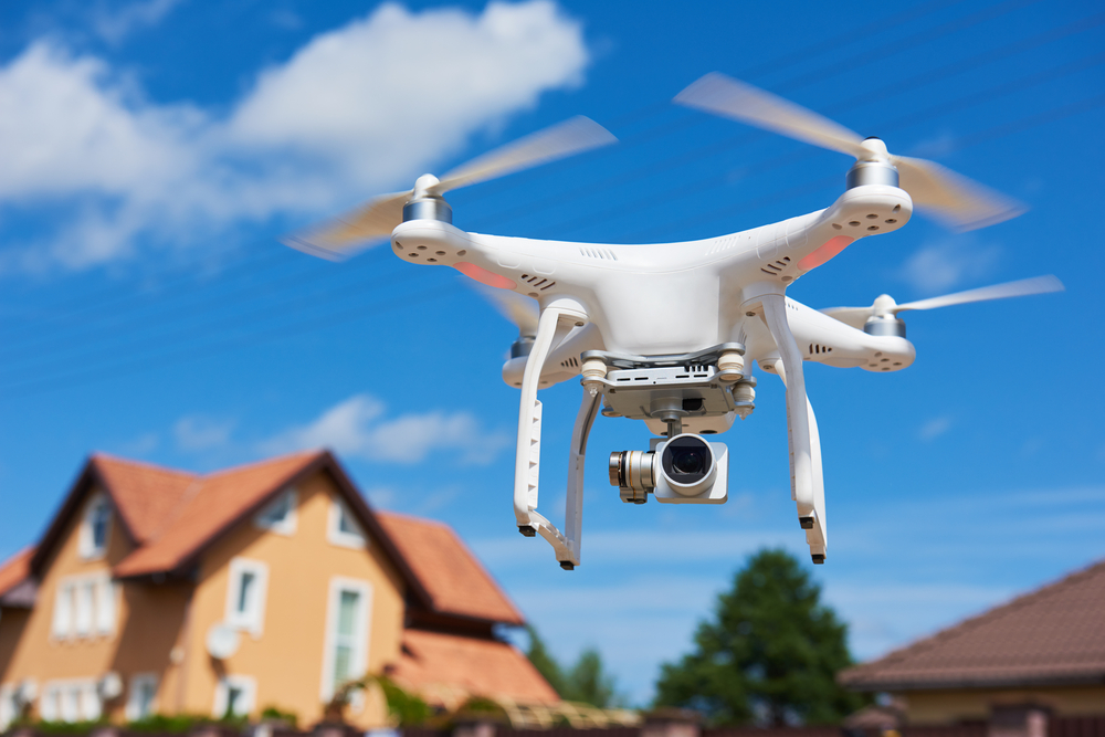 Rakousko se chystá střežit hranici kvůli migraci pomocí dronů