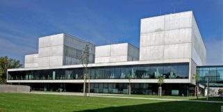 Univerzita Pardubice i&nbsp;letos nabídne kurzy pro&nbsp;veřejnost i&nbsp;vzdělávání třetího věku