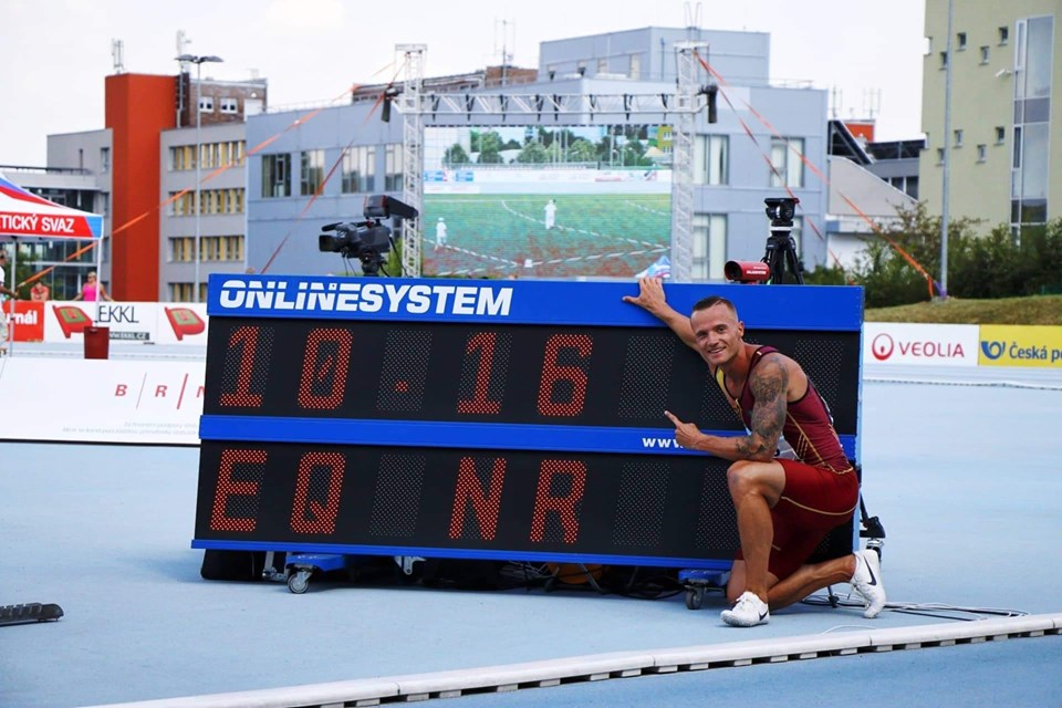 Veleba na&nbsp;mistrovství ČR vyrovnal český rekord na&nbsp;100&nbsp;m