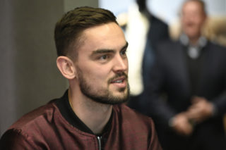 Jediný Čech v&nbsp;NBA Satoranský jde do Chicaga, za tři roky vydělá 673 milionů korun