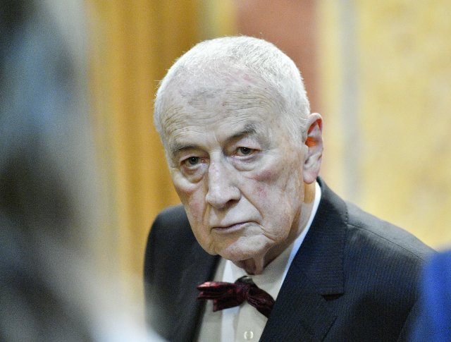 Zemřel zakladatel československé dětské onkologie Josef Koutecký