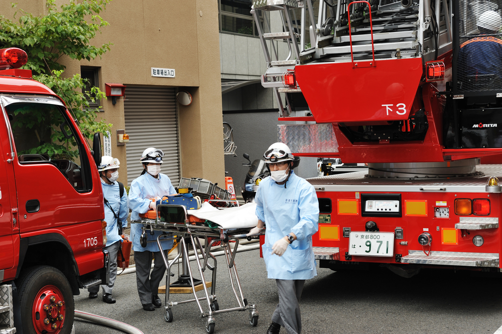 Při požáru v&nbsp;japonském studiu zahynulo nejméně 33&nbsp;lidí