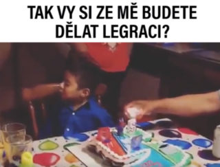 VIRÁLY TÝDNE: Jak vypadají skuteční Pat a&nbsp;Mat? A&nbsp;proč si nemáme dělat legraci z&nbsp;dětí?