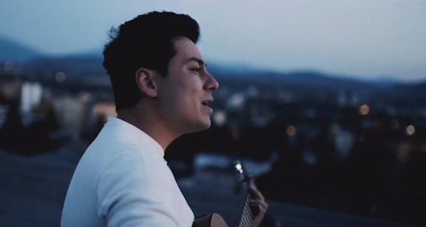 HIT-TIP Frekvence 1: Poslechněte si novinky od Liama Gallaghera a&nbsp;Mirai