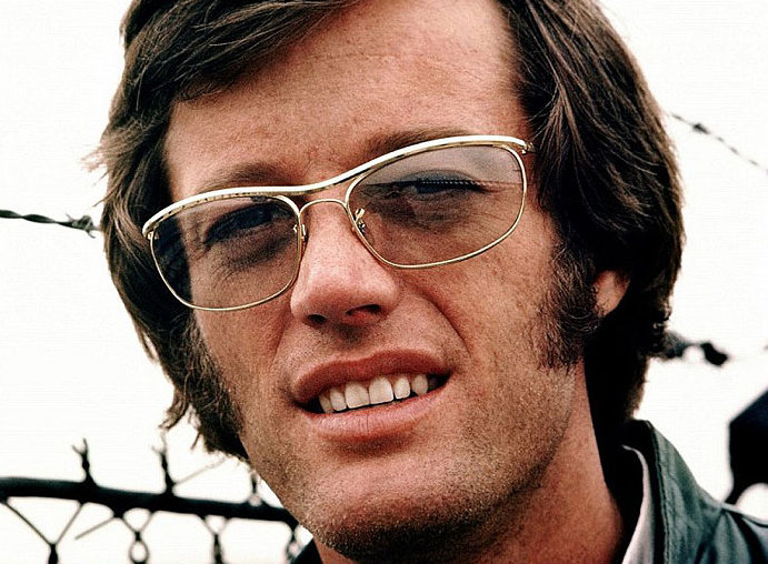 Zemřel americký herec Peter Fonda, motorkář z&nbsp;Bezstarostné jízdy