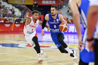Úspěch pro&nbsp;Česko! Basketbalisté porazili Turecko a&nbsp;postupují do osmifinále MS