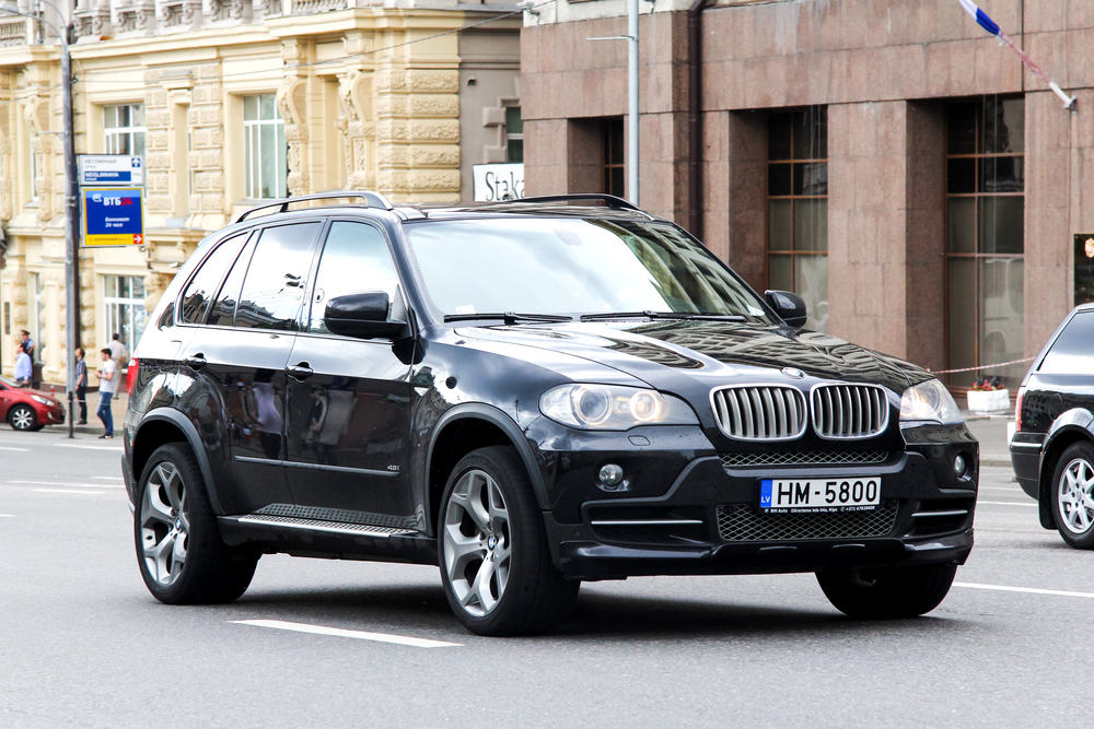 Patří SUV do měst? Vážná nehoda v Německu otevřela diskusi