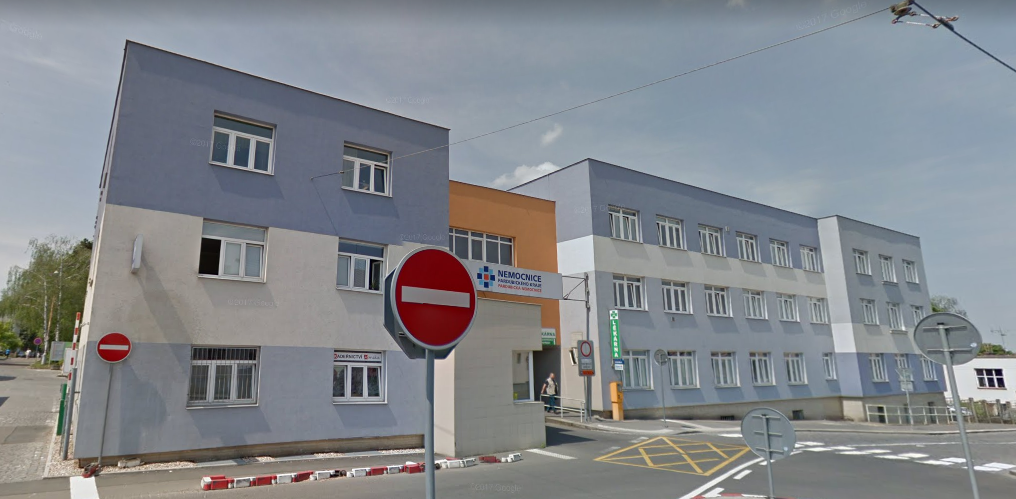 Policie vyšetřuje případ postižení dítěte po&nbsp;porodu v&nbsp;Pardubicích