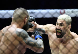 MMA “zápas století” trval dvě minuty. Vegh Vémolu knokautoval