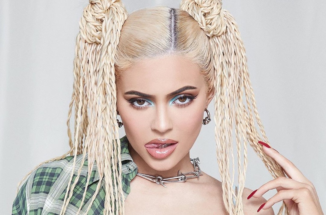 Kylie Jenner naštvala fanoušky: Její účes je prý rasistický