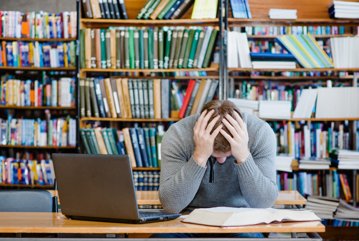 V polské škole zakázali studentům stěžovat si. Optimismus je povinný