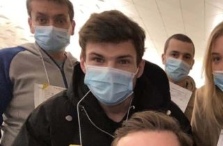 Šance, že bychom se nakazili koronavirem, je minimální, řekl z&nbsp;karantény student Dan