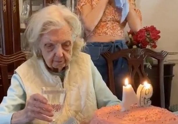 Babička netradičně oslavila 94.&nbsp;narozeniny. Přála si, aby už byly její poslední