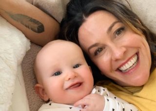 Během kojení procházím prvními fázemi menopauzy, přiznala Alanis Morissette
