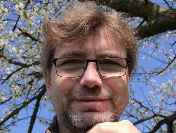 Jan Kulhánek: Čím méně byli lidé zvyklí žít spolu, tím to mají nyní těžší
