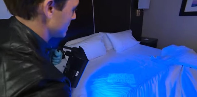 Jak často hotely mění povlečení v době pandemie? Experiment přinesl děsivé výsledky