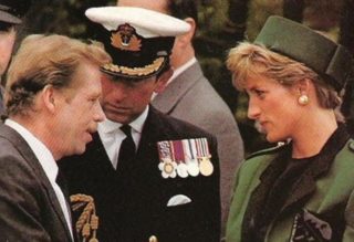Dnes je to 25 let od smrti princezny Diany! Takhle na&nbsp;ni vzpomínal Václav Havel pro&nbsp;Frekvenci 1