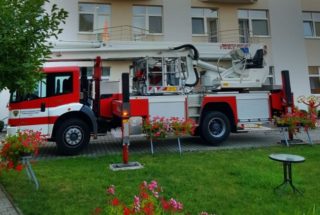 Další tragický požár. Ohnivé peklo v&nbsp;domově seniorů ve Mšeně stálo život jednoho člověka