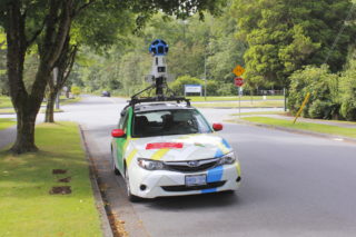 Auto Google map zachytilo ženu při&nbsp;opravdu trapné nehodě. Takhle byste být zvěčněni nechtěli