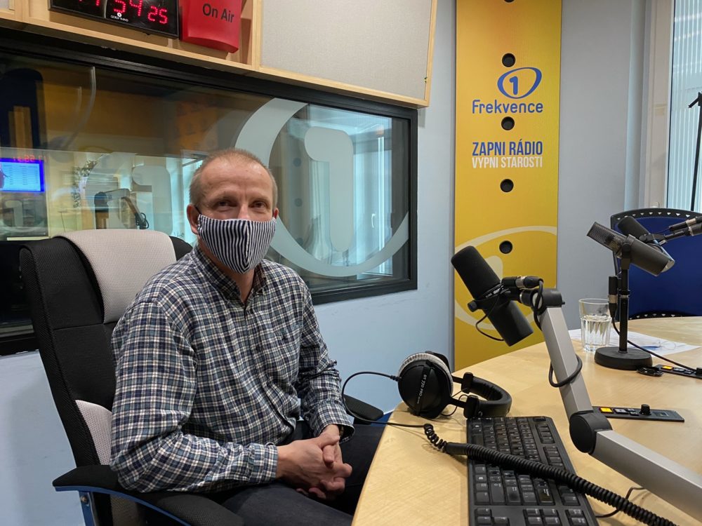Jan Piťha: Máslo a sádlo nahraďte margarínem. Spotřebováváme nadměrné množství živočišných tuků