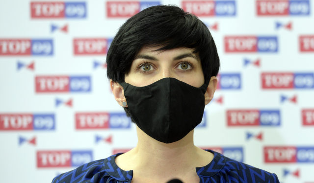 Markéta Adamová: Ať si Hrad, Nejedlý nebo Mynář jednají o&nbsp;čem chtějí. Porušují ale často zákony a&nbsp;tak by si měli nejprve zamést před vlastním prahem