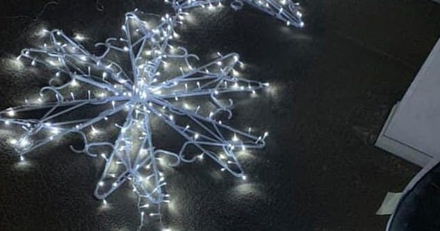 Inspirujte se: Dechberoucí sněhové vločky z&nbsp;věšáků