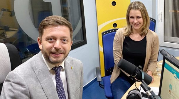 Vít Rakušan: Chtěl bych, aby si lidé všechny informace o&nbsp;covidu ověřovali a&nbsp;věřili českým odborníkům