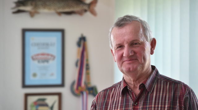 Jan Hůda: Lepší je nechat kapra usmrtit rovnou na&nbsp;stánku, než ho převážet v&nbsp;mokrém hadru v&nbsp;igelitové tašce