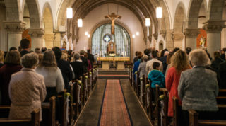 Půlnoční mše mají výjimku. Tradičně bude v&nbsp;katedrále, ale Hrad bude uzavřen